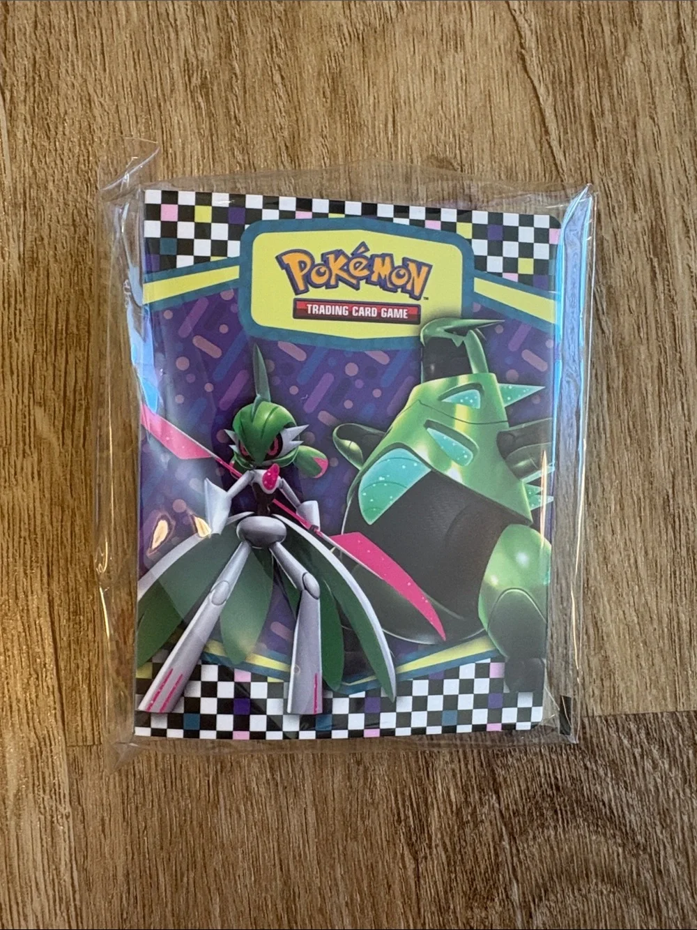 Pokémon TCG Back-to-School 2024 Collector Chest